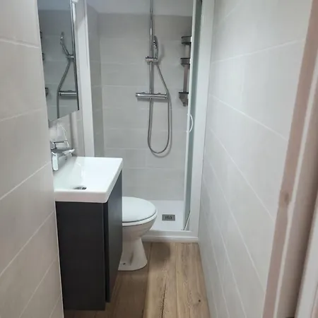 Apartment Rue Du Vieux Chateau - Beau F2 Avec Vue Exceptionnelle - Refait A Neuf Menton