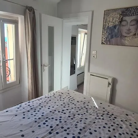 Rue Du Vieux Chateau - Beau F2 Menton
