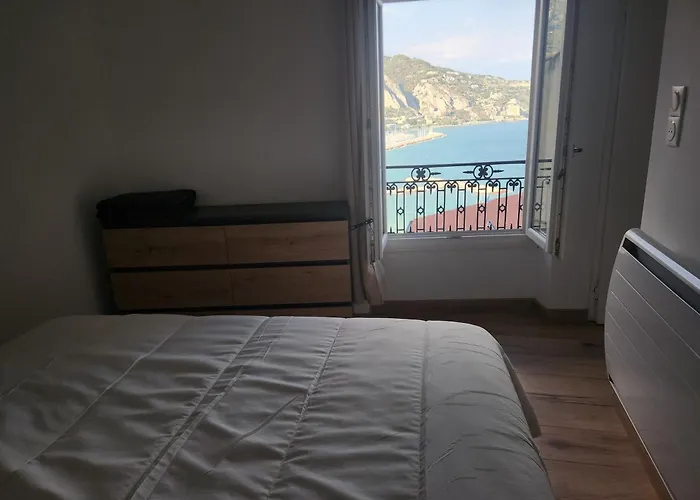 Rue Du Vieux Chateau - Beau F2 Avec Vue Exceptionnelle - Refait A Neuf Daire Menton